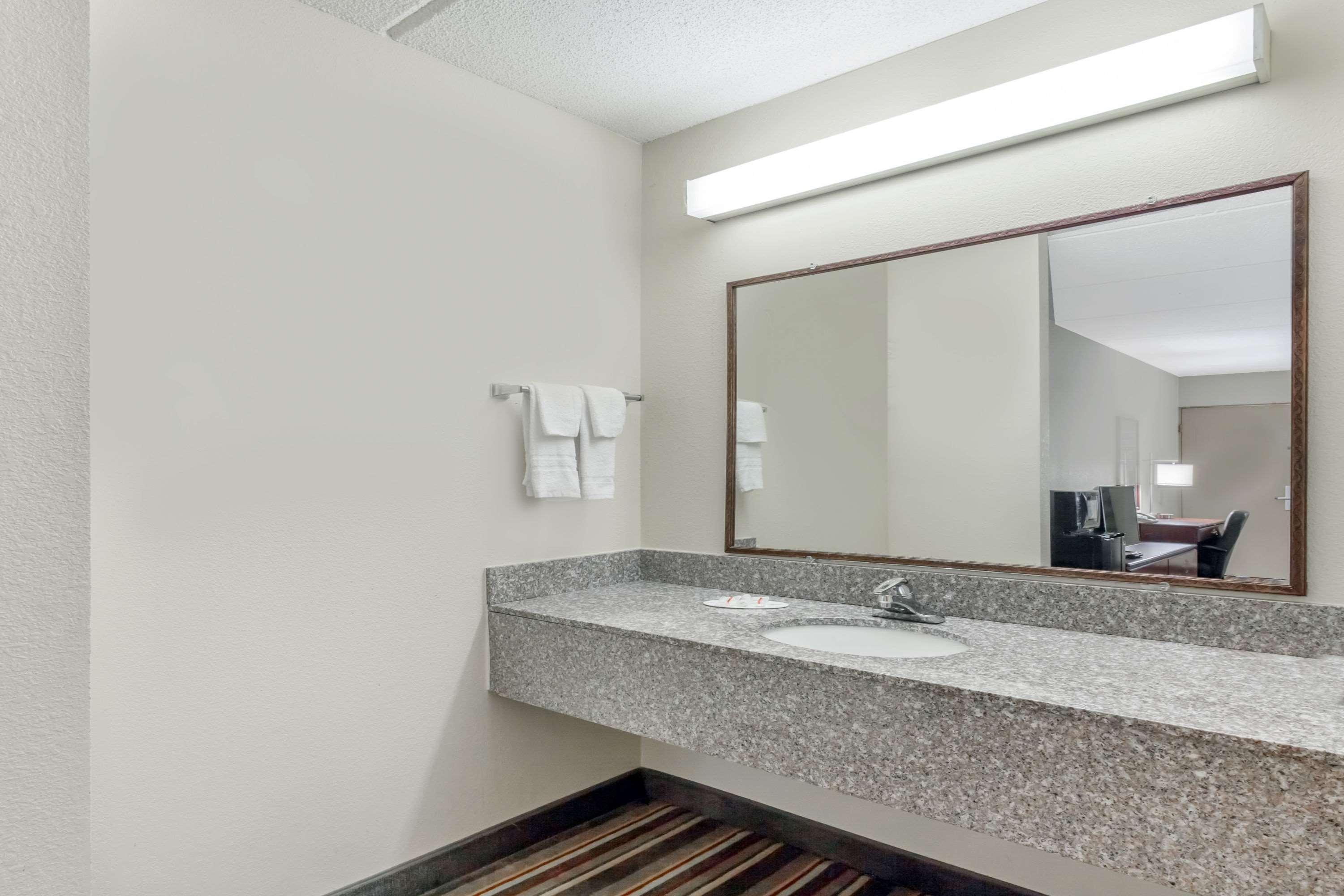 Clarion Pointe Kimball By Choice Hotels Exterior foto