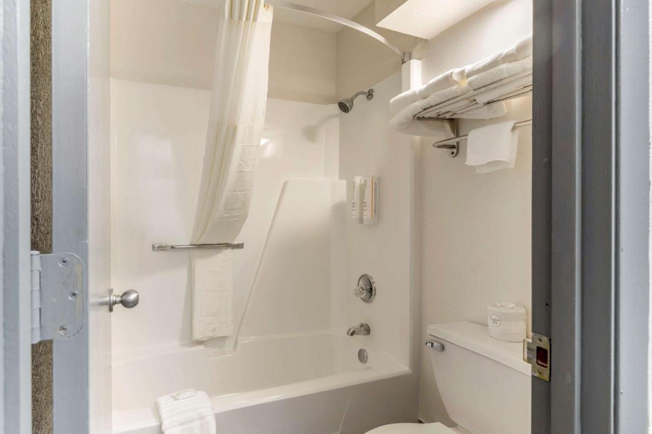 Clarion Pointe Kimball By Choice Hotels Exterior foto